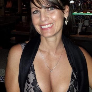 Liziane - Villars-sur-Fontenais - Jura | Sexe Femme